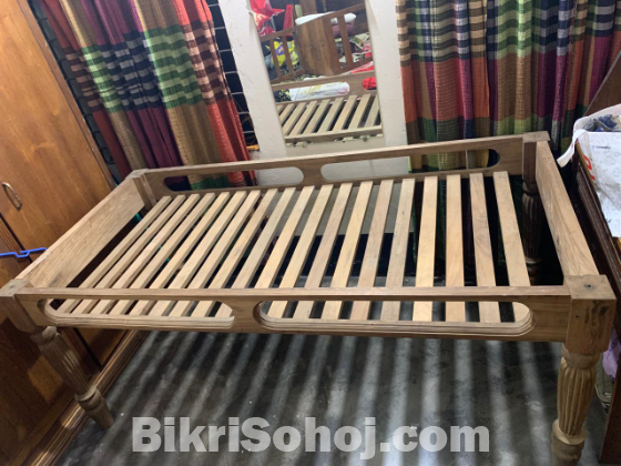কড়াই কাঠের ডাইনিং টেবিল চেয়ার